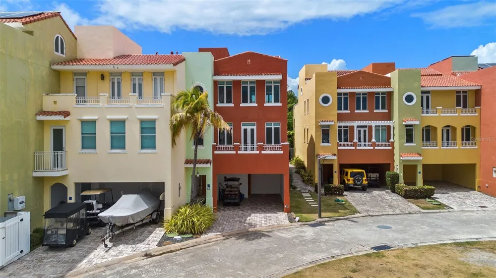300 HARBOUR DRIVE #A7 Humacao, PR 00791