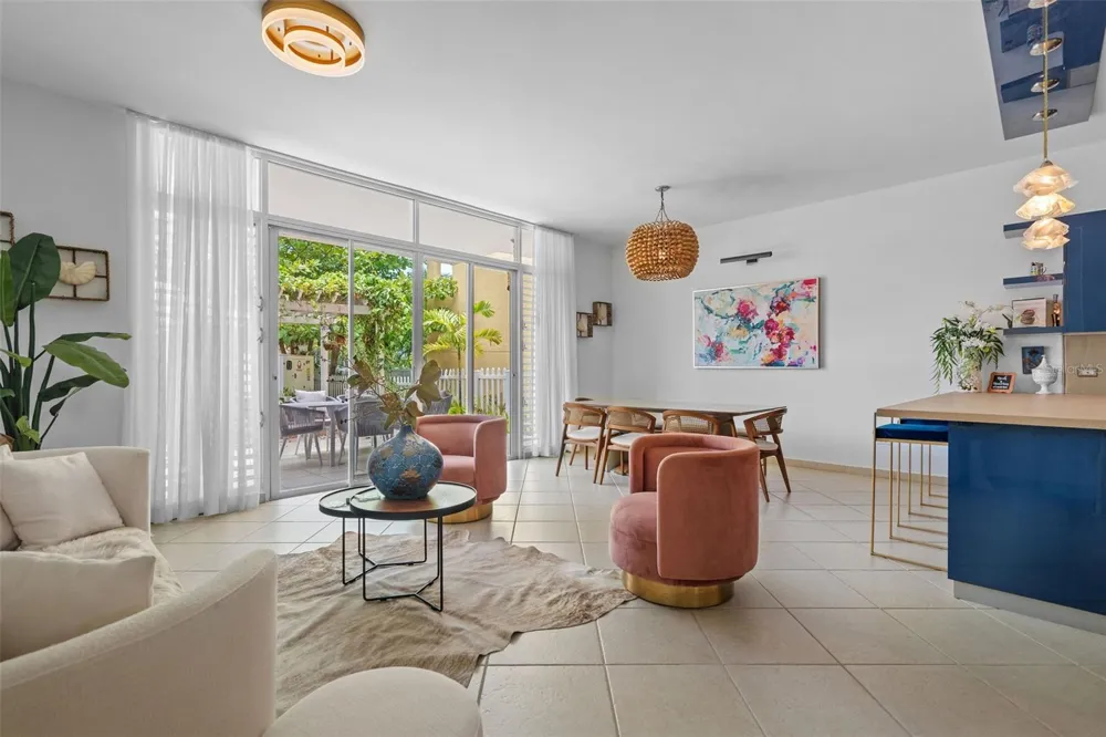 300 HARBOUR DRIVE #A7 Humacao, PR 00791