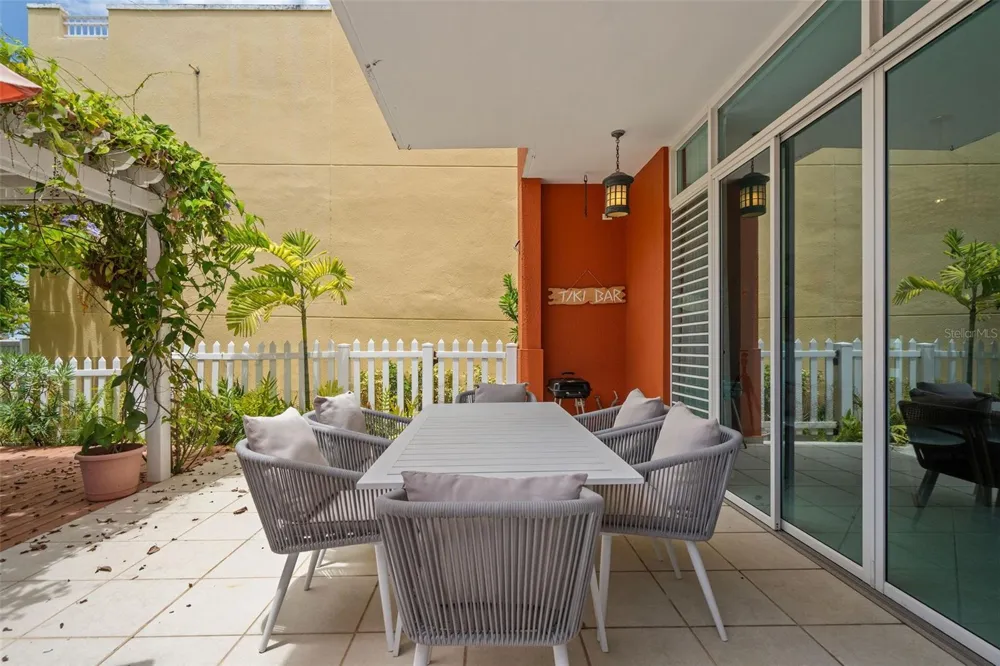 300 HARBOUR DRIVE #A7 Humacao, PR 00791