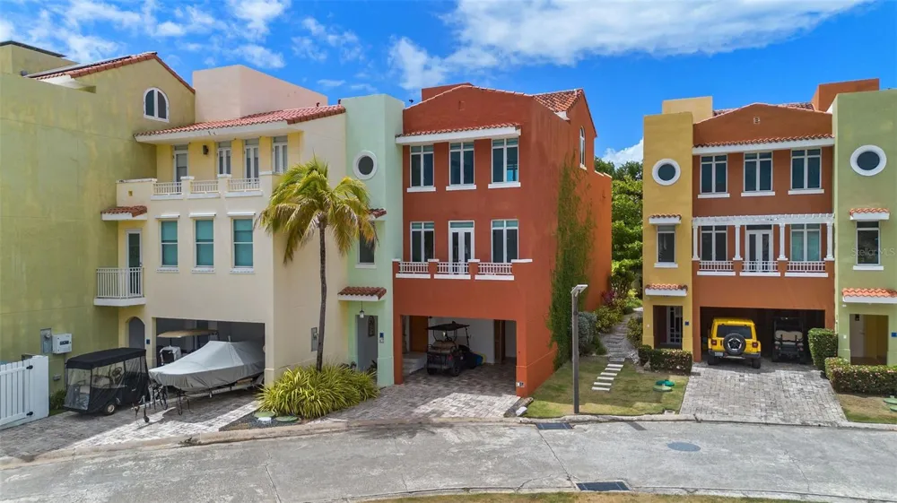 300 HARBOUR DRIVE #A7 Humacao, PR 00791