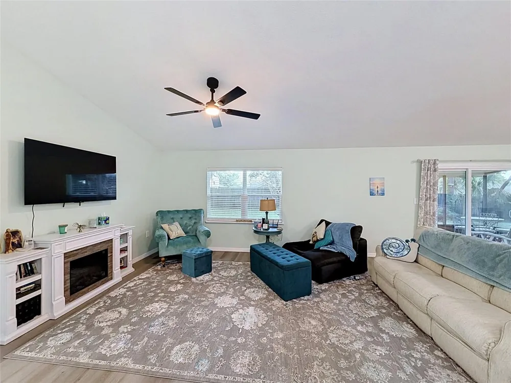 706 OLD CREEK COURT Sanford, FL 32773