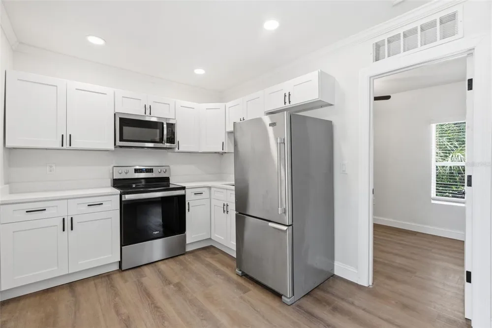 1700 SCRANTON STREET S St Petersburg, FL 33711