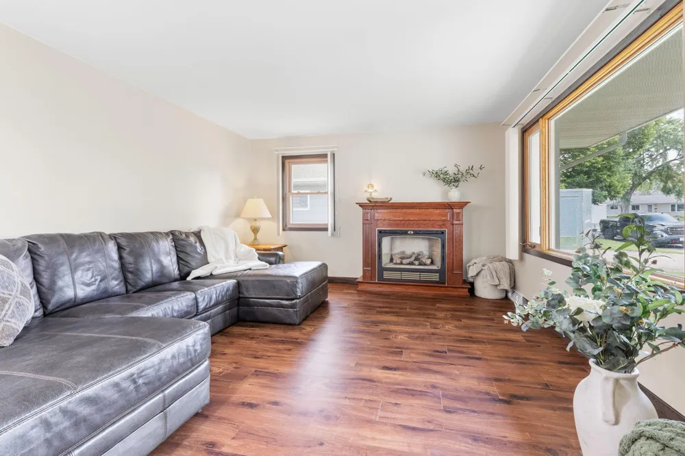 317 Emherst Street Winona, MN 55987