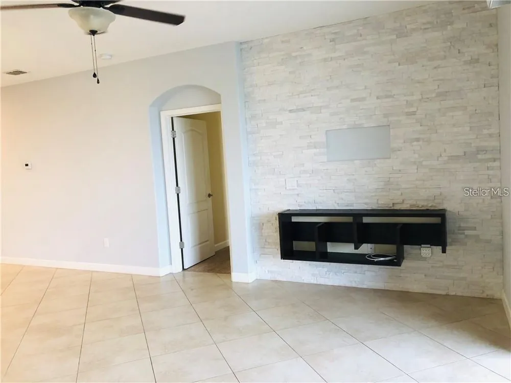 1251 LONG COVE LOOP #1251 Davenport, FL 33896