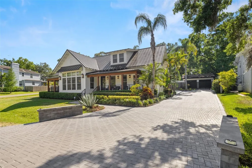 5610 RIVER SHORE DRIVE Tampa, FL 33603