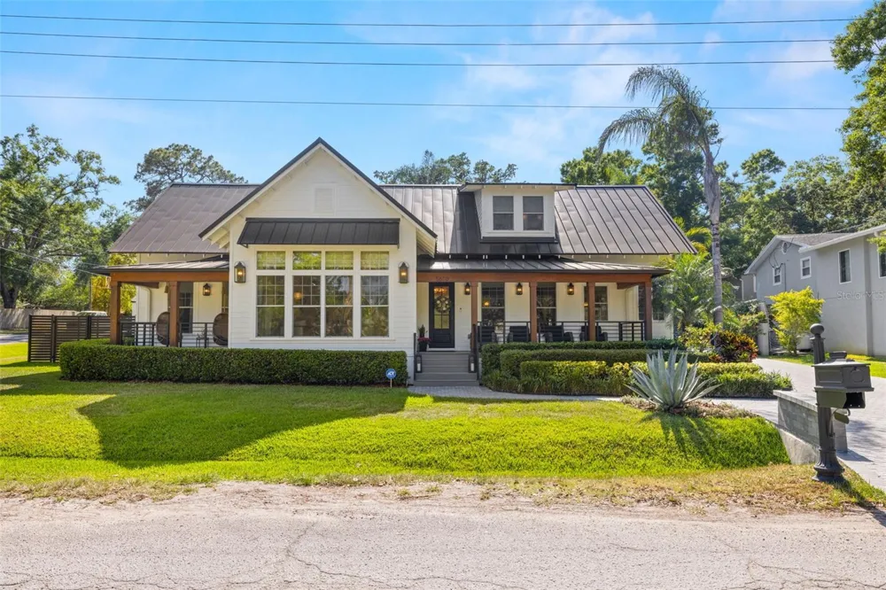 5610 RIVER SHORE DRIVE Tampa, FL 33603