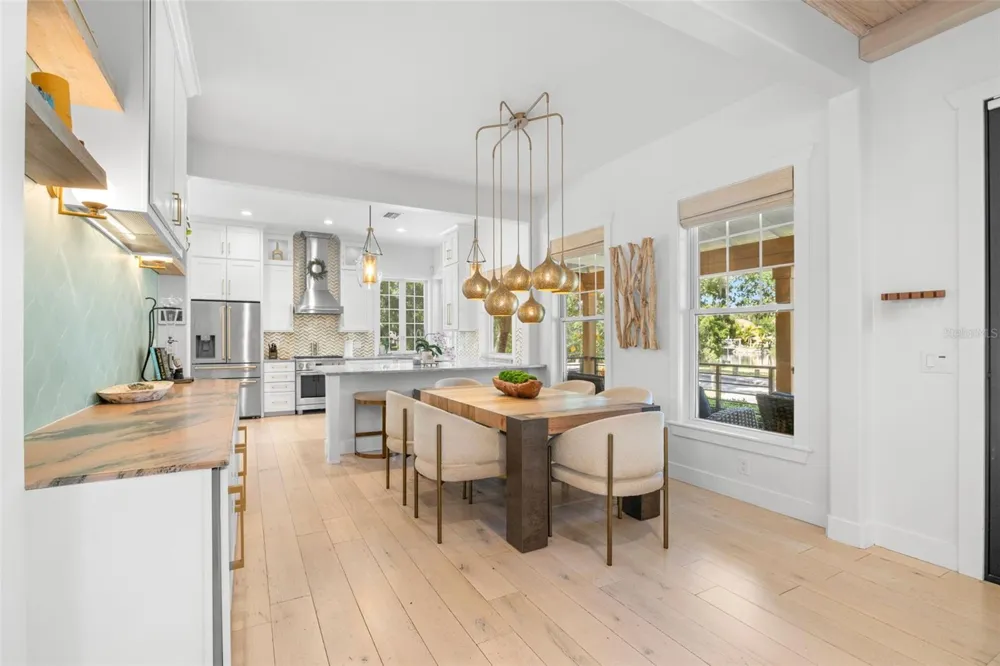 5610 RIVER SHORE DRIVE Tampa, FL 33603
