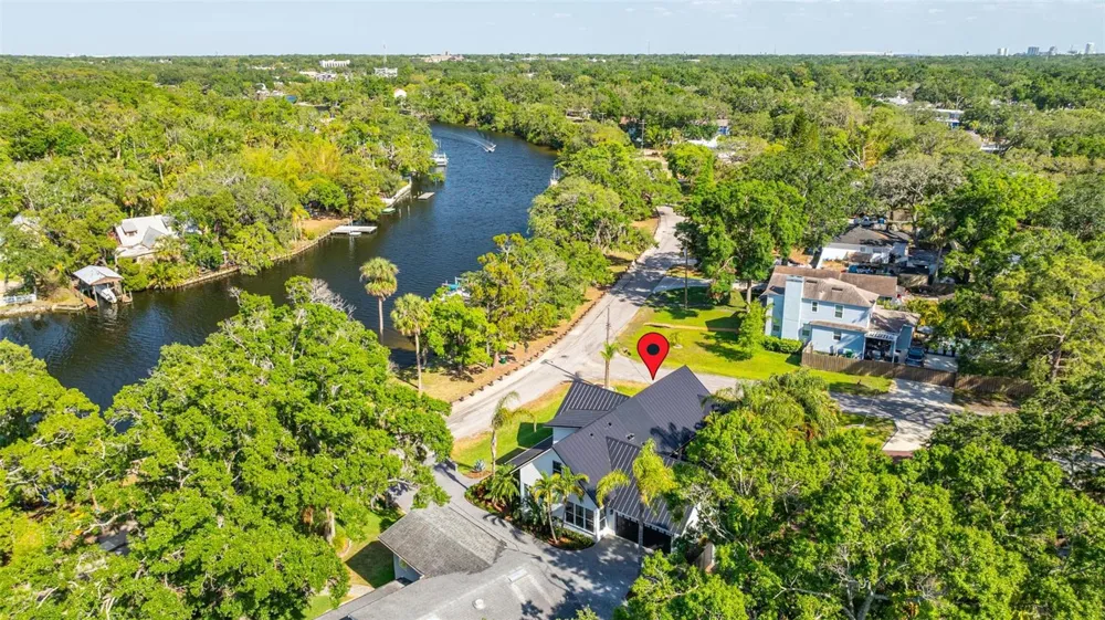 5610 RIVER SHORE DRIVE Tampa, FL 33603