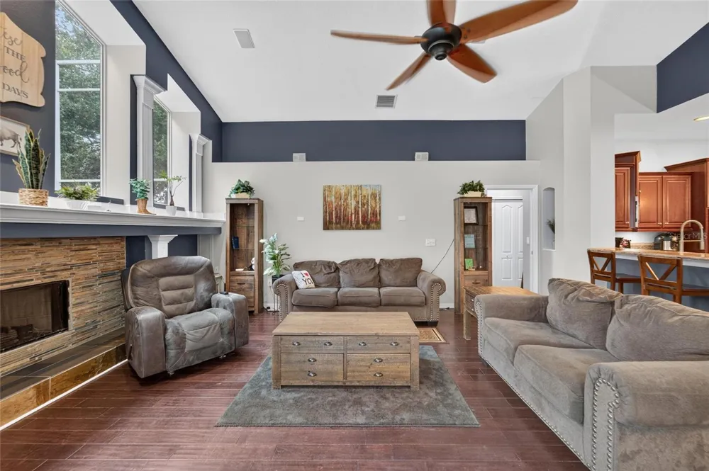 13020 SHADOW RUN BOULEVARD Riverview, FL 33569