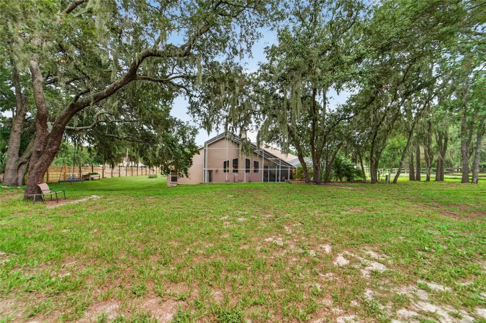 13020 SHADOW RUN BOULEVARD Riverview, FL 33569