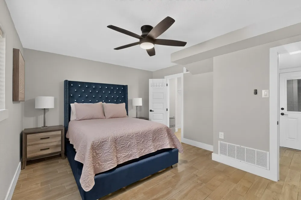 928 Columbus Court Bedford, TX 76022