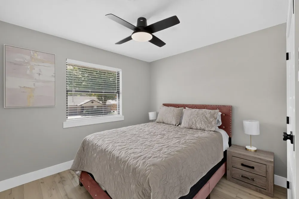 928 Columbus Court Bedford, TX 76022