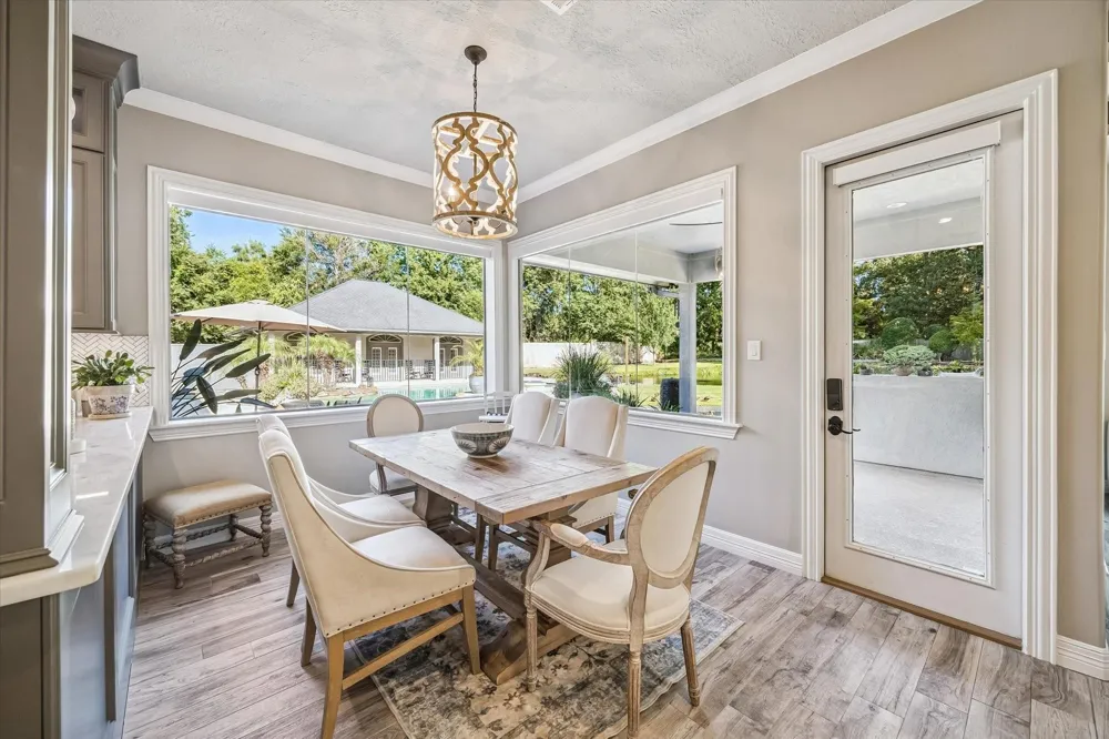 11 Turtle Cove Court Kingwood, TX 77346