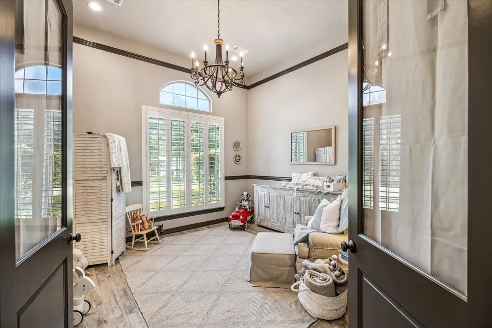 11 Turtle Cove Court Kingwood, TX 77346
