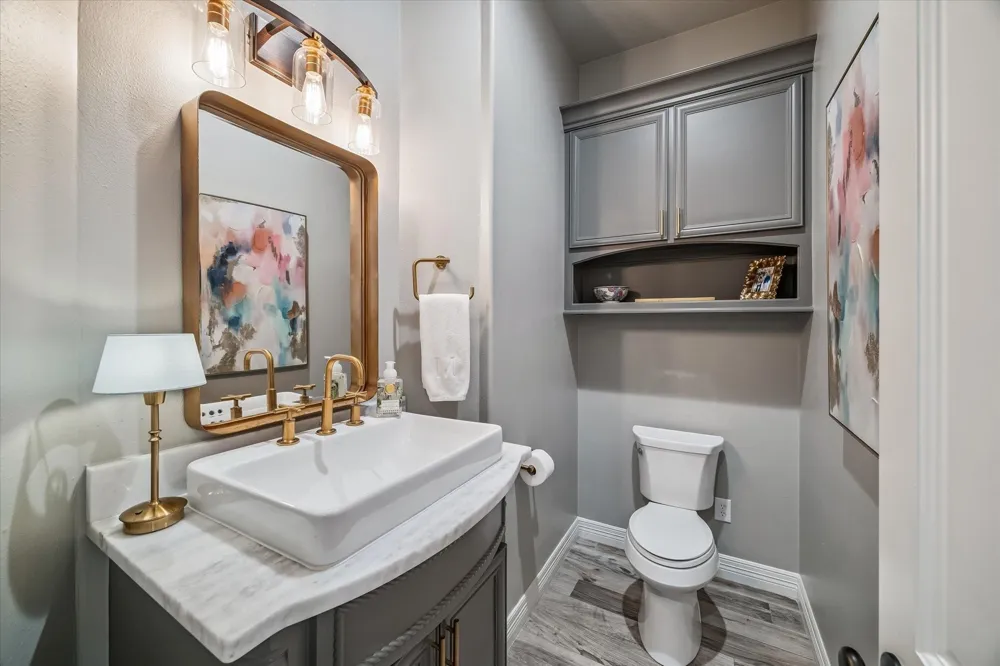 11 Turtle Cove Court Kingwood, TX 77346