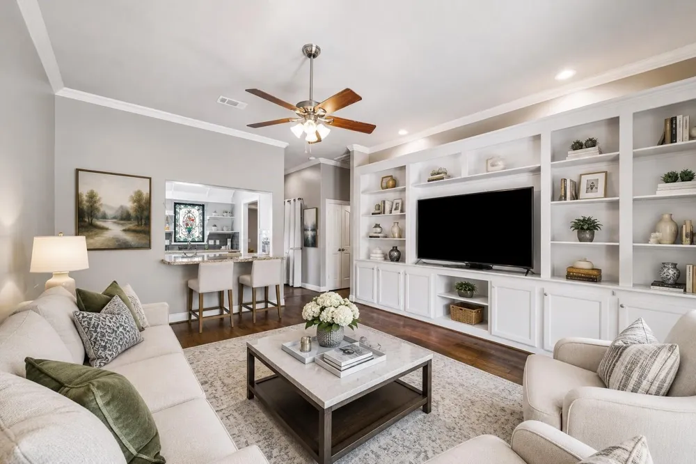 11 Turtle Cove Court Kingwood, TX 77346