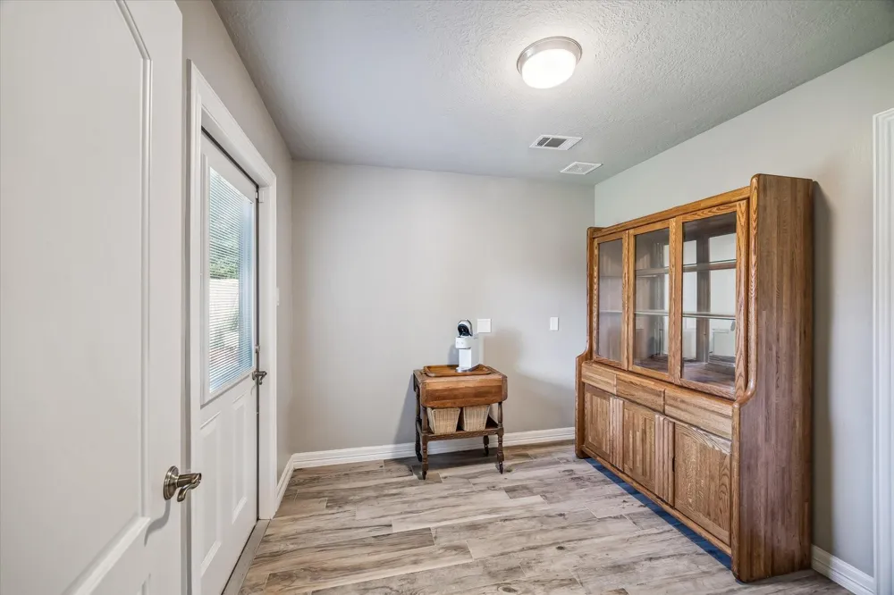 11 Turtle Cove Court Kingwood, TX 77346