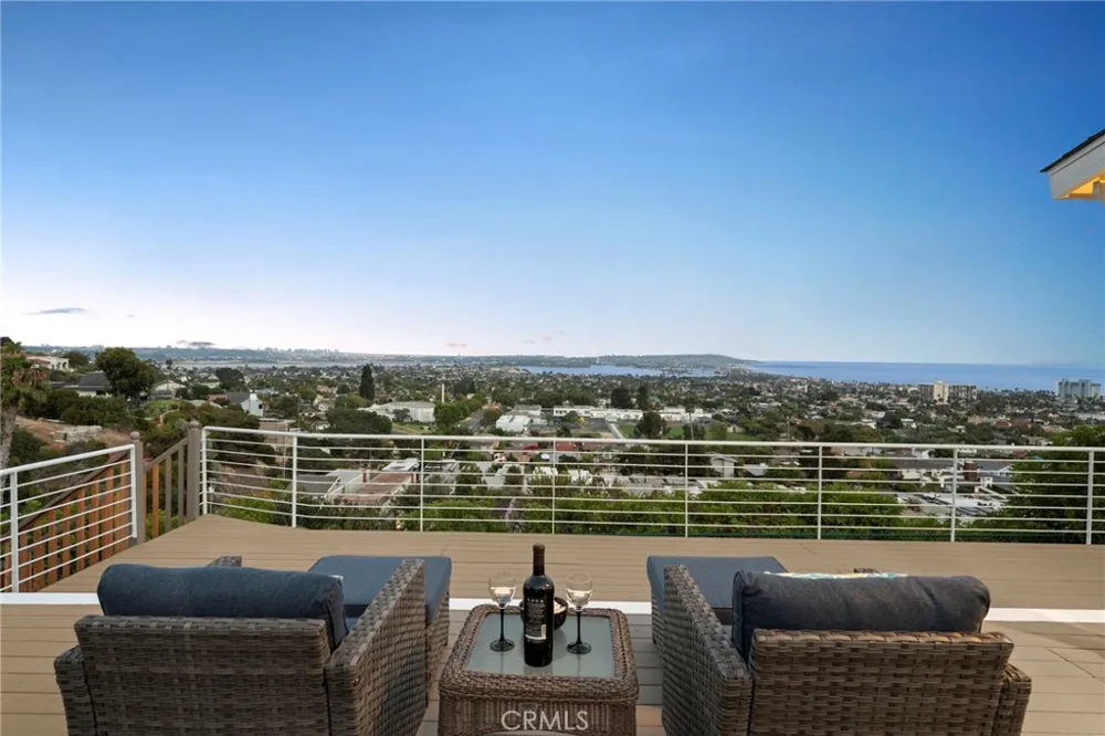 1269 Van Nuys San Diego, CA 92109