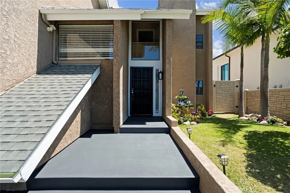 1269 Van Nuys San Diego, CA 92109