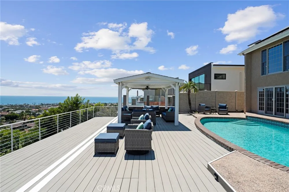 1269 Van Nuys San Diego, CA 92109