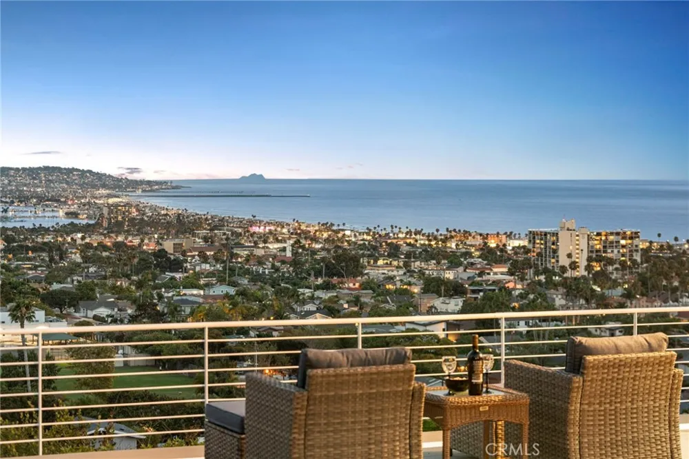 1269 Van Nuys San Diego, CA 92109