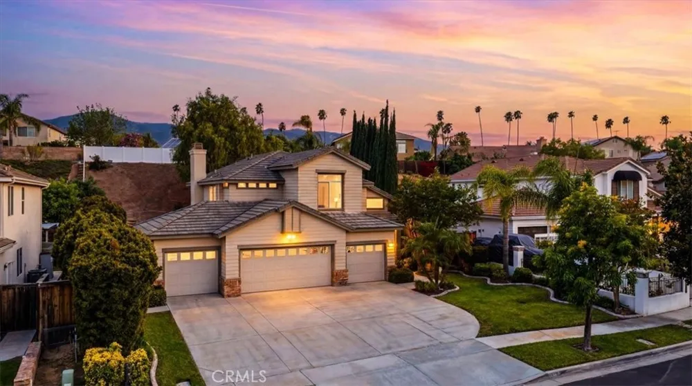 1584 Meadowlark Corona, CA 92881