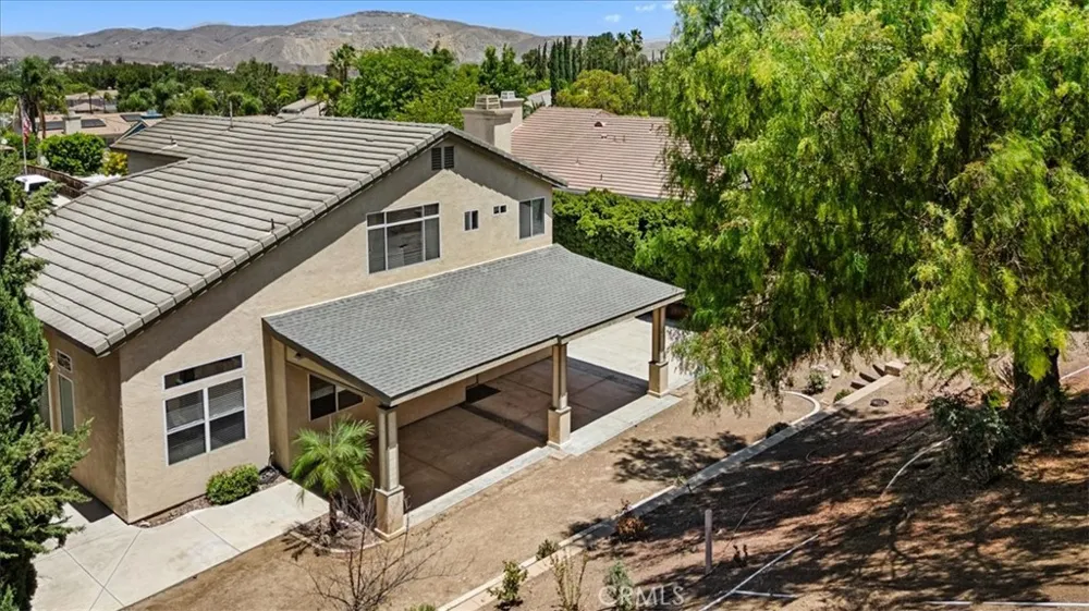 1584 Meadowlark Corona, CA 92881