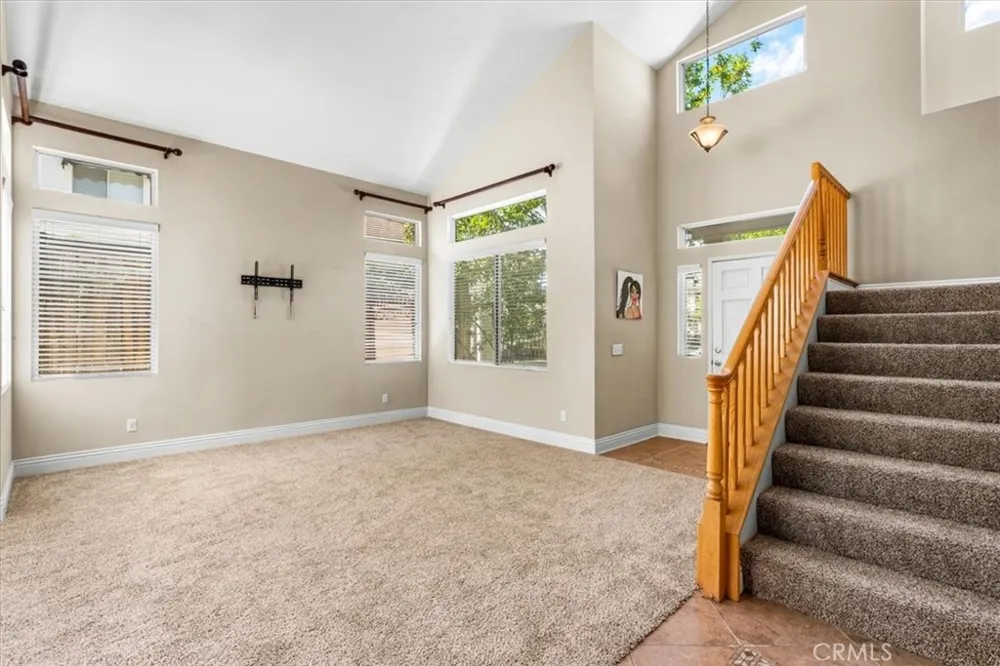 1584 Meadowlark Corona, CA 92881