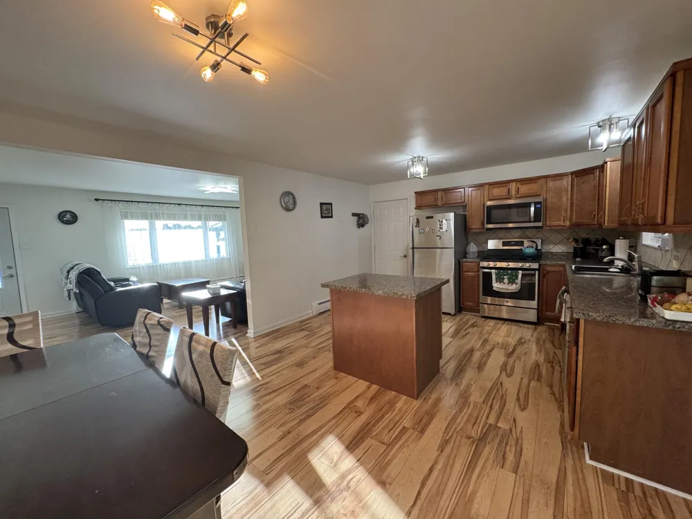 2155 West Shafer Drive Monticello, IN 47960