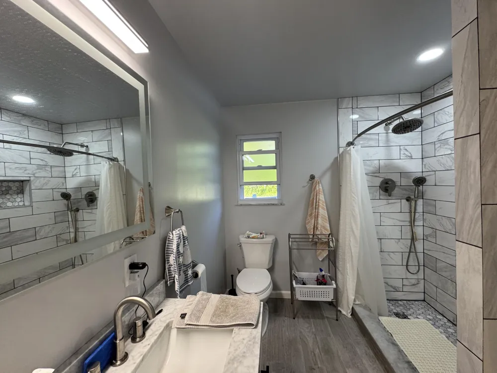 2155 West Shafer Drive Monticello, IN 47960
