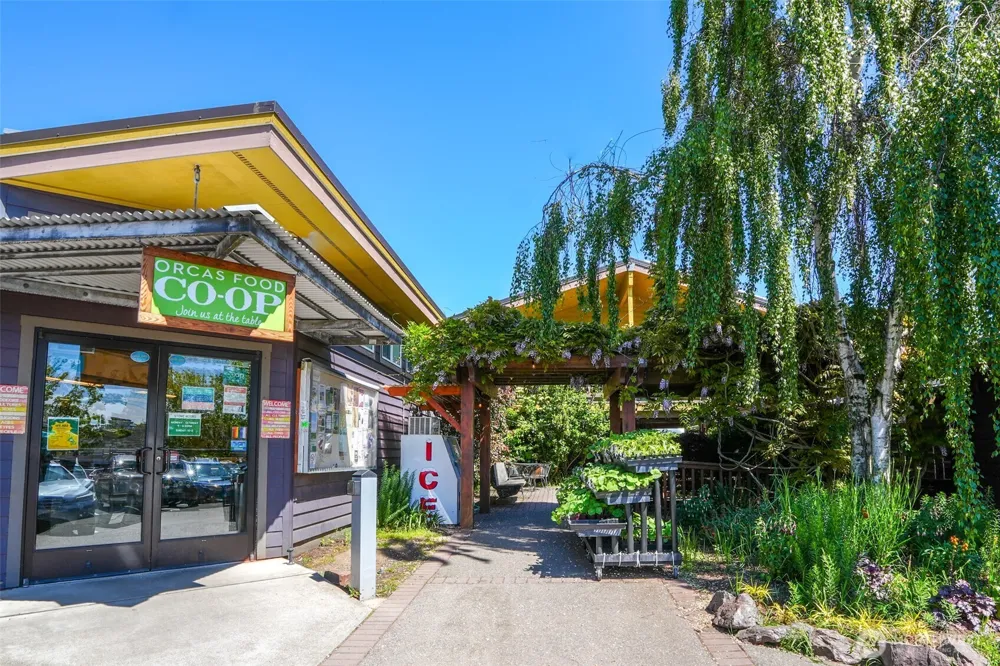 118 Alder Street Orcas Island, WA 98245
