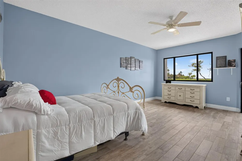 200 Waterway Road #104 Tequesta, FL 33469