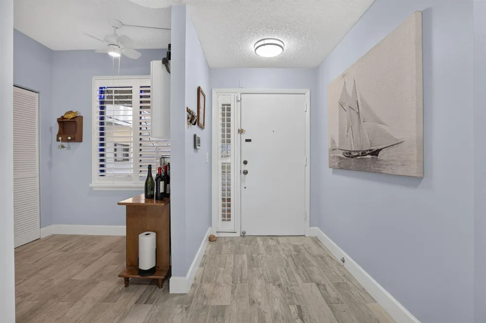 200 Waterway Road #104 Tequesta, FL 33469