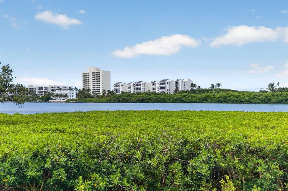 200 Waterway Road #104 Tequesta, FL 33469