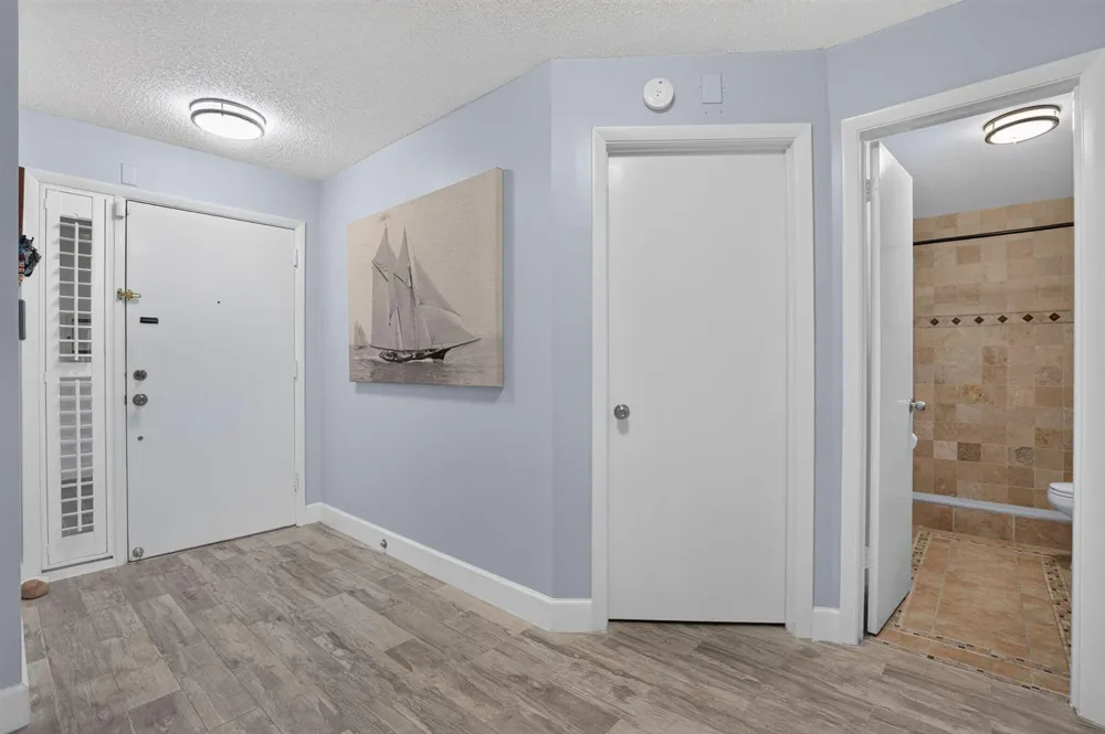 200 Waterway Road #104 Tequesta, FL 33469
