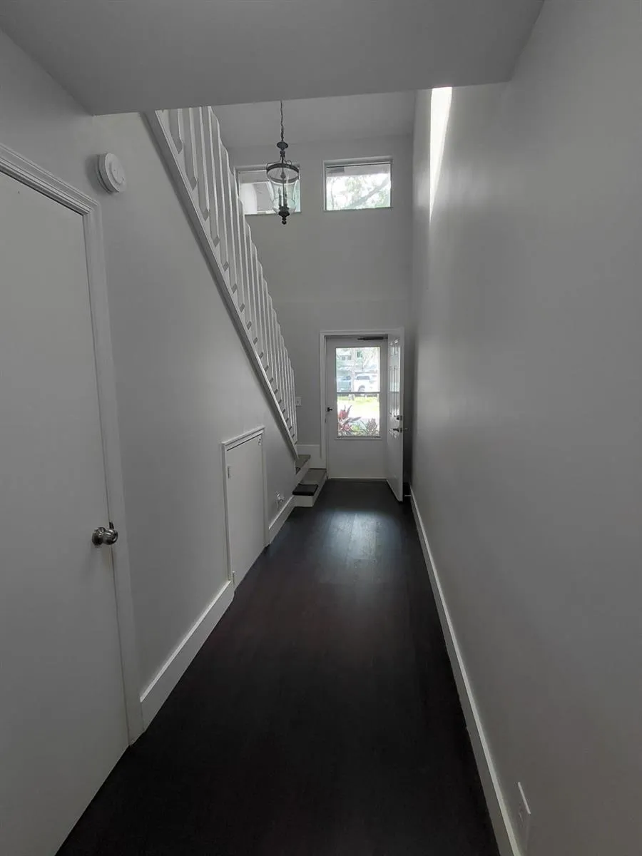 2147 Discovery Circle W Deerfield Beach, FL 33442