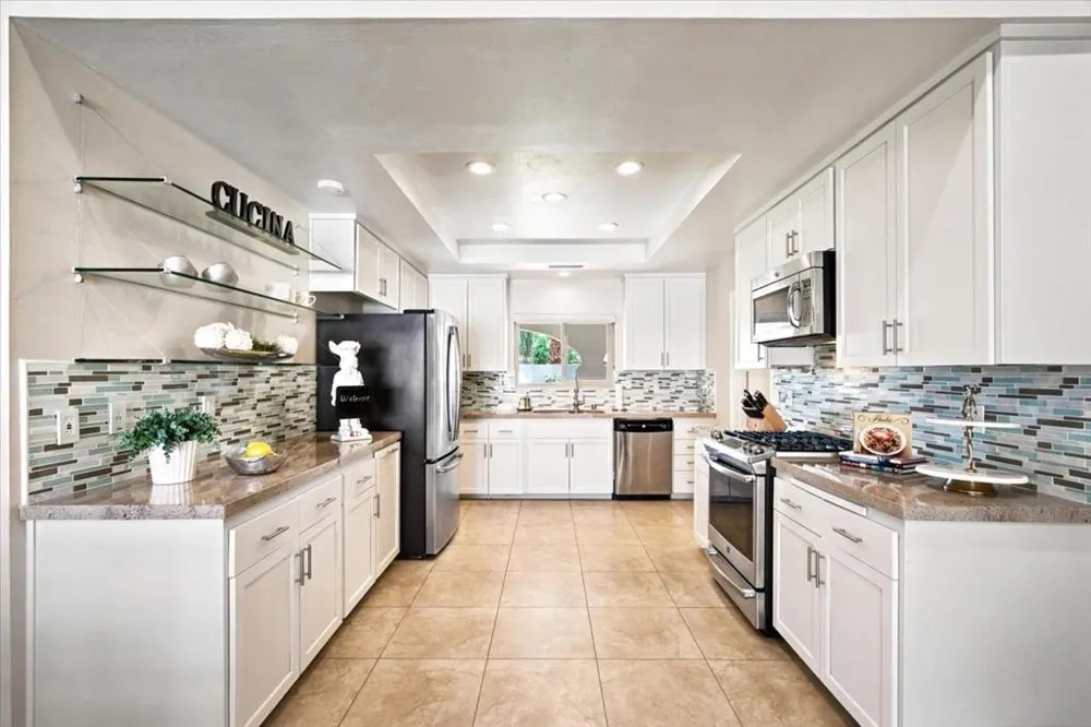 48551 San Pedro Street La Quinta, CA 92253