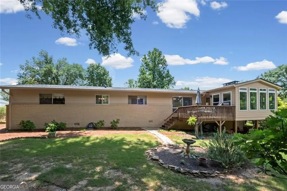 2730 Fontainebleau DR Dunwoody, GA 30360