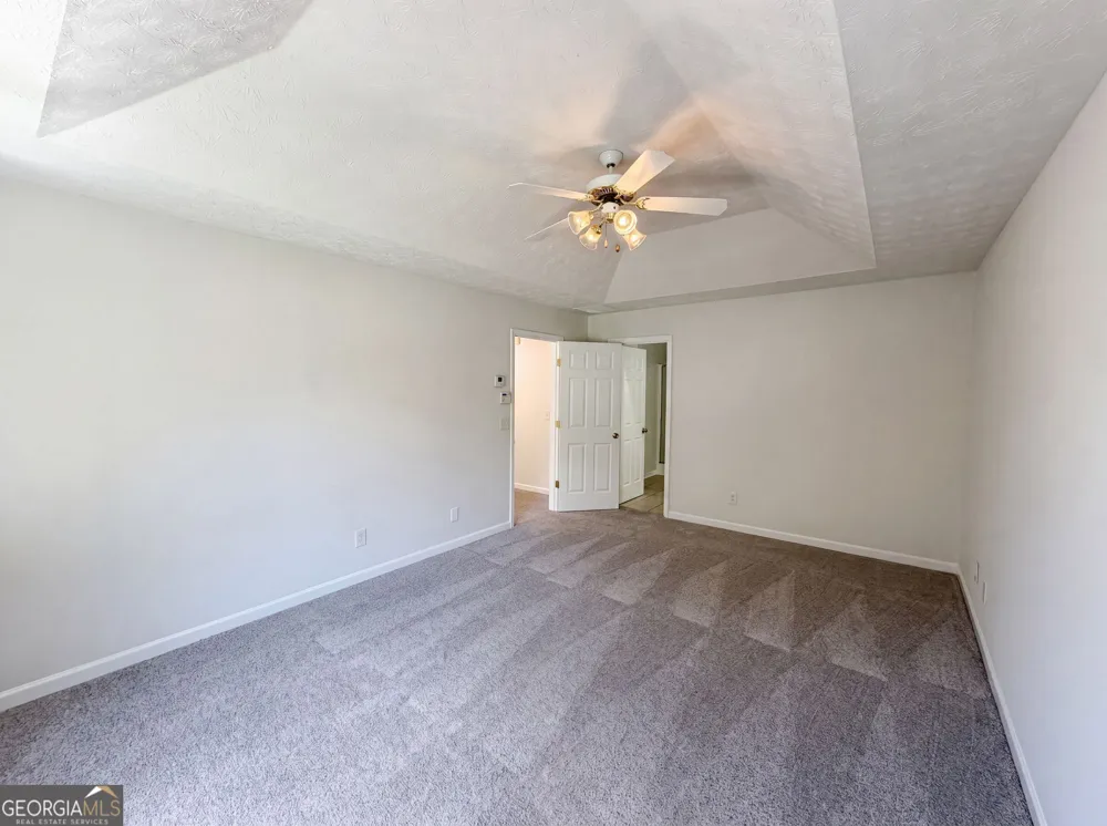 3582 Coveside CT Loganville, GA 30052