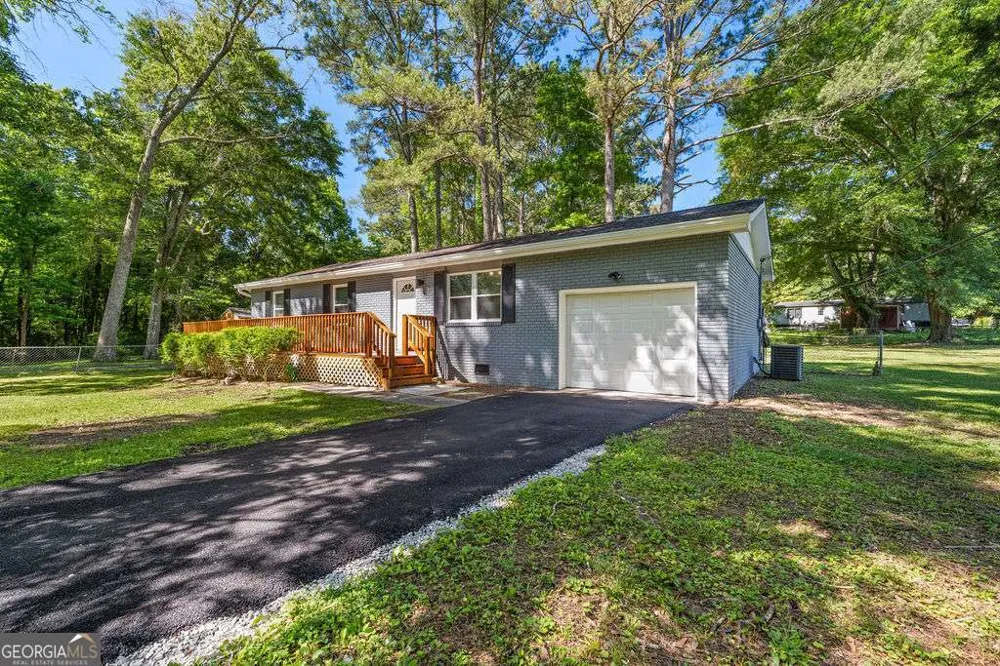 106 Park ST Chickamauga, GA 30707