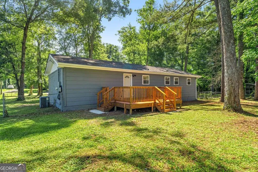 106 Park ST Chickamauga, GA 30707