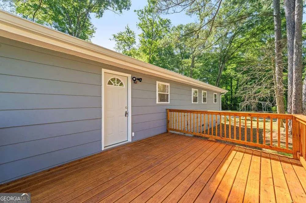 106 Park ST Chickamauga, GA 30707