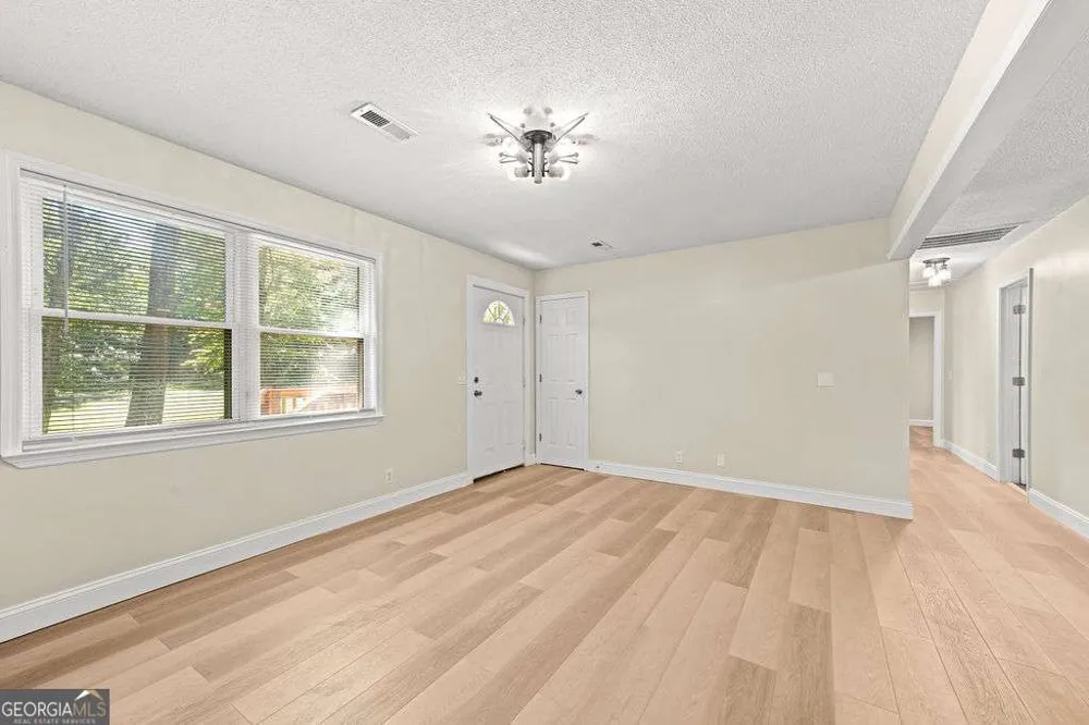 106 Park ST Chickamauga, GA 30707