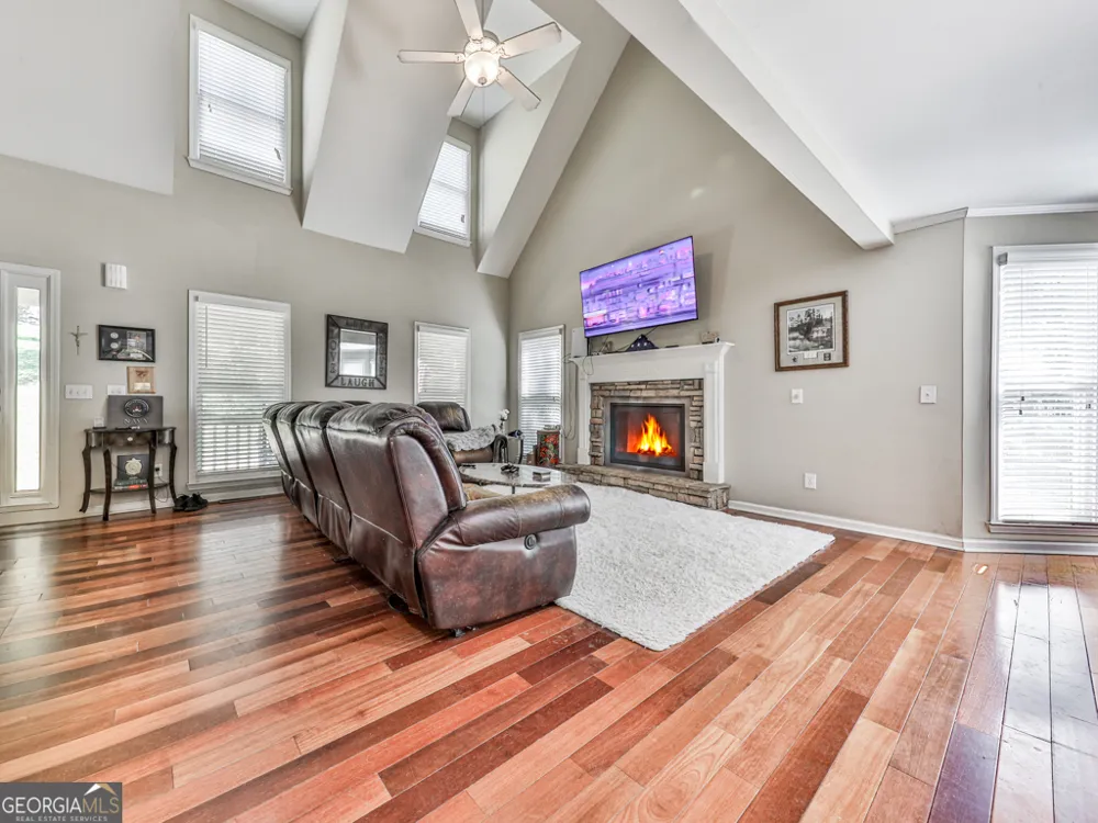 137 Blue Fox LOOP Waleska, GA 30183