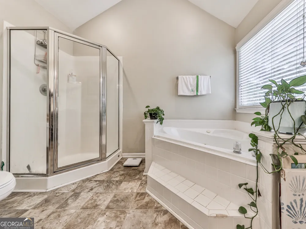 137 Blue Fox LOOP Waleska, GA 30183