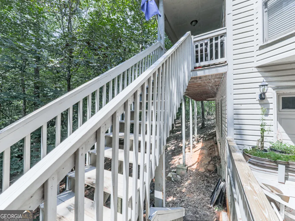 137 Blue Fox LOOP Waleska, GA 30183