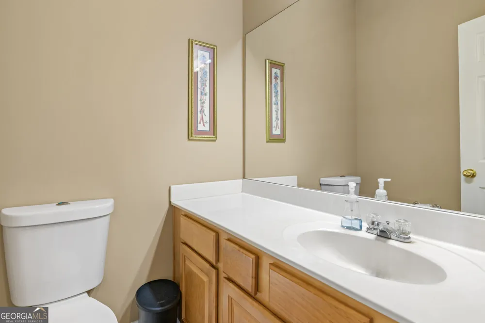 7913 Pea Ridge RD Lula, GA 30554