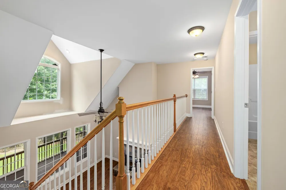 7913 Pea Ridge RD Lula, GA 30554