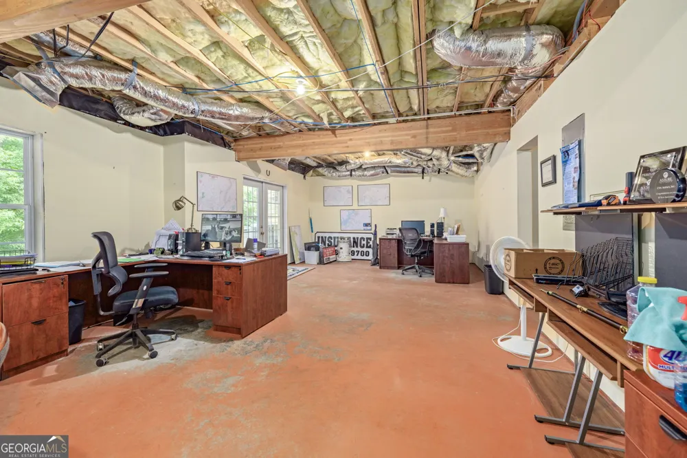 7913 Pea Ridge RD Lula, GA 30554