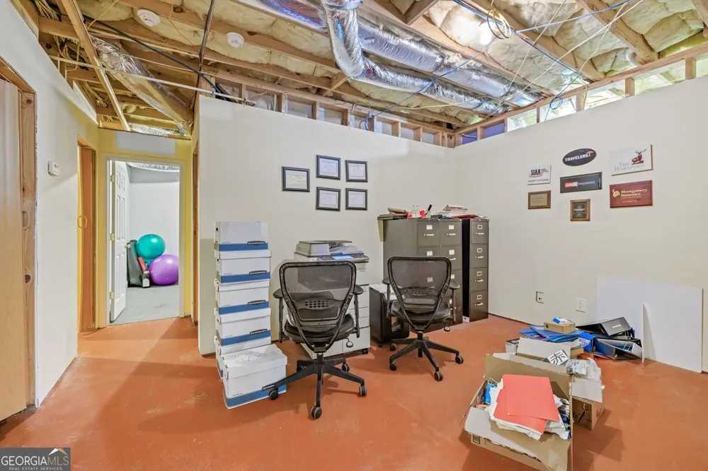 7913 Pea Ridge RD Lula, GA 30554